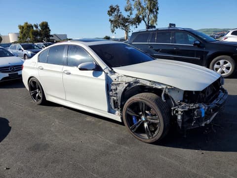 2013 Bmw M5, VIN WBSFV9C58DC773304. Фото 4 из 6 с аукциона Copart. Каталог авто из США OpenDataCar.