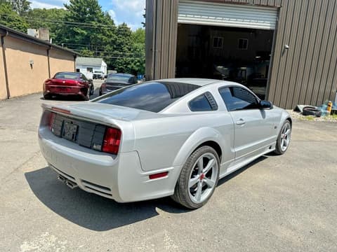 2007 Ford Mustang, VIN 1ZVFT82H075200647. Zdjęcie 4 z 6 z aukcji Copart. Katalog aut z USA OpenDataCar.