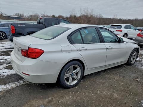 2015 Bmw 3 Series, VIN WBA3B5C52FP654488. Фото 3 з 6 з аукціону Copart. Каталог авто зі США OpenDataCar.