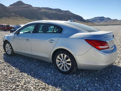 2015 Buick LaCrosse, VIN 1G4GB5GR7FF298641. Фото 2 з 6 з аукціону Copart. Каталог авто зі США OpenDataCar.
