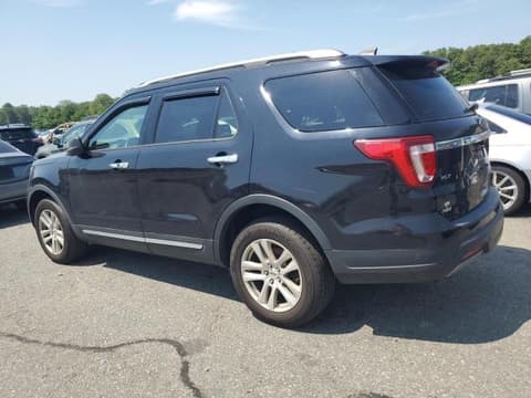 2019 Ford Explorer, VIN 1FM5K8D82KGA02479. Фото 2 з 6 з аукціону Copart. Каталог авто зі США OpenDataCar.