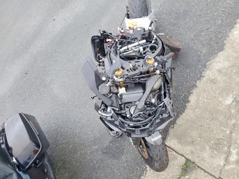 2024 Yamaha YZFR1M, VIN JYARN67Y8RA000435. Фото 5 з 6 з аукціону Copart. Каталог авто зі США OpenDataCar.