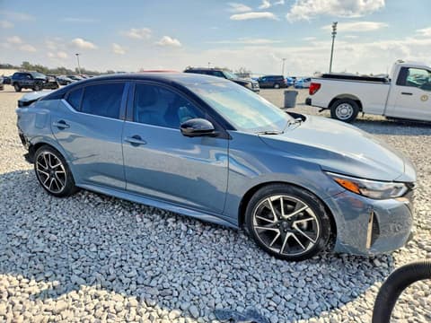 2024 Nissan Sentra, VIN 3N1AB8DV9RY285774. Фото 4 з 6 з аукціону Copart. Каталог авто зі США OpenDataCar.