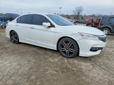 2016 Honda Accord, VIN 1HGCR3F92GA013770. Zdjęcie 4 z 6 z aukcji Copart. Katalog aut z USA OpenDataCar.