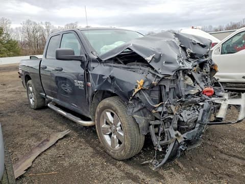 2019 Ram 1500, VIN 1C6RR7FT4KS517212. Фото 4 з 6 з аукціону Copart. Каталог авто зі США OpenDataCar.