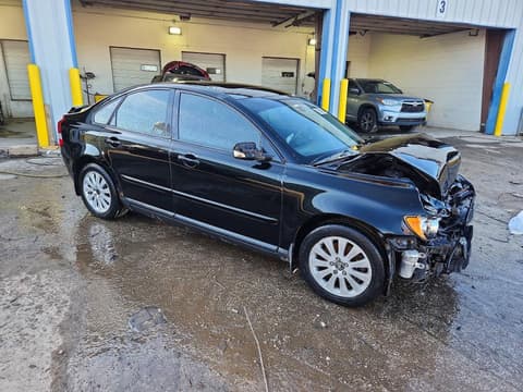 2004 Volvo S40, VIN YV1MS382942015457. Фото 4 из 6 с аукциона Copart. Каталог авто из США OpenDataCar.