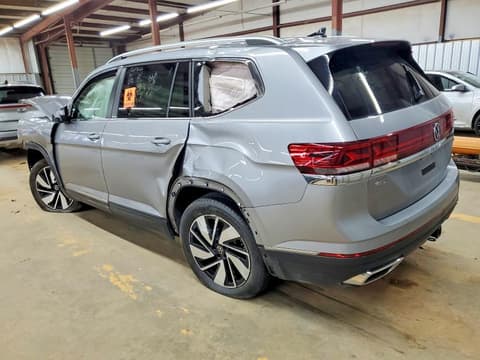 2025 Volkswagen Atlas, VIN 1V2BR2CA2SC576882. Фото 2 з 6 з аукціону Copart. Каталог авто зі США OpenDataCar.