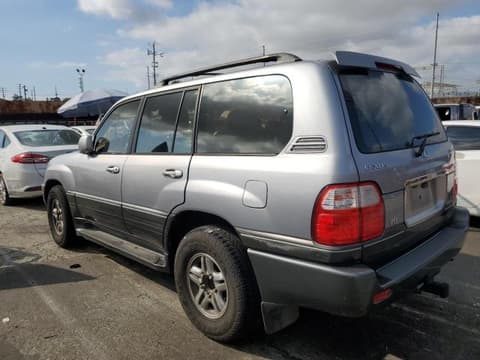 2002 Lexus LX, VIN JTJHT00W323518536. Фото 2 из 6 с аукциона Copart. Каталог авто из США OpenDataCar.