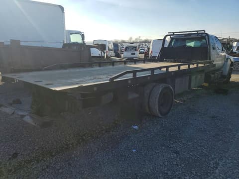 2005 Ford F-650, VIN 3FRNX65F35V107224. Фото 3 из 6 с аукциона Copart. Каталог авто из США OpenDataCar.