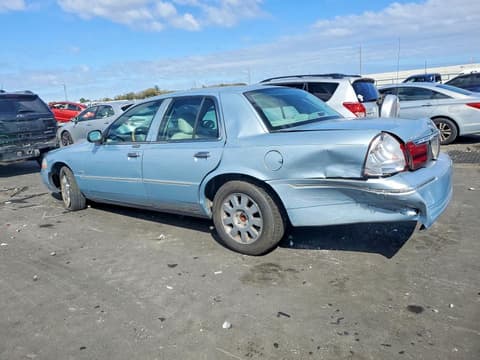 2005 Mercury Grand Marquis, VIN 2MEFM75W95X663708. Фото 2 з 6 з аукціону Copart. Каталог авто зі США OpenDataCar.