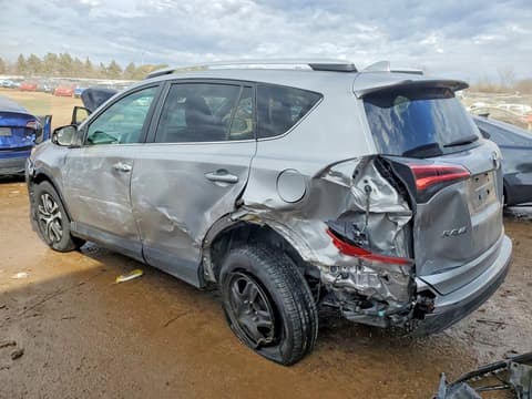 2016 Toyota RAV4, VIN 2T3BFREV0GW415597. Фото 2 з 6 з аукціону Copart. Каталог авто зі США OpenDataCar.
