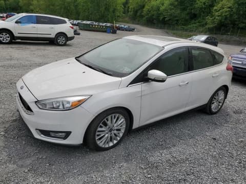 2018 Ford Focus, VIN 1FADP3N23JL288255. Фото 1 з 6 з аукціону Copart. Каталог авто зі США OpenDataCar.