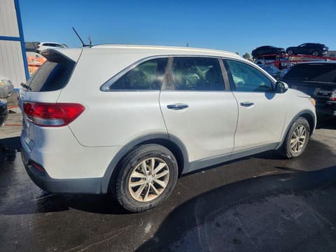 2017 Kia Sorento, VIN 5XYPG4A57HG319218. Фото 3 з 6 з аукціону Copart. Каталог авто зі США OpenDataCar.