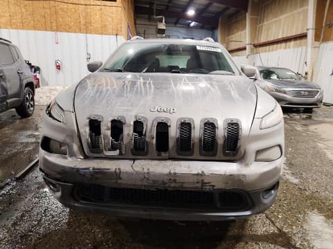 2017 Jeep Cherokee, VIN 1C4PJMCS7HW546111. Фото 5 из 6 с аукциона Copart. Каталог авто из США OpenDataCar.