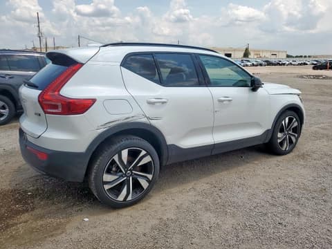 2025 Volvo XC40, VIN YV4L12UC5S2512349. Фото 3 из 6 с аукциона Copart. Каталог авто из США OpenDataCar.