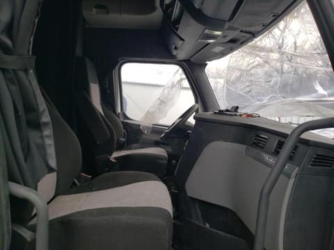 2019 Freightliner Cascadia 126, VIN 3AKJHHDR7KSKJ1022. Фото 5 з 6 з аукціону Copart. Каталог авто зі США OpenDataCar.