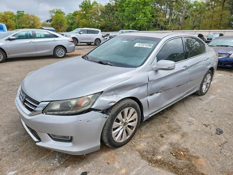 2013 Honda Accord, VIN 1HGCR3F86DA031305. Фото 1 з 6 з аукціону Copart. Каталог авто зі США OpenDataCar.