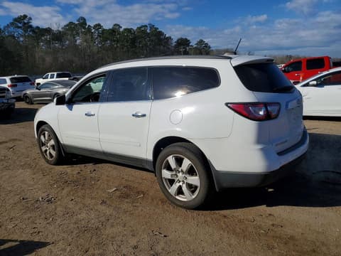 2017 Chevrolet Traverse, VIN 1GNKRGKD3HJ345723. Фото 2 з 6 з аукціону Copart. Каталог авто зі США OpenDataCar.