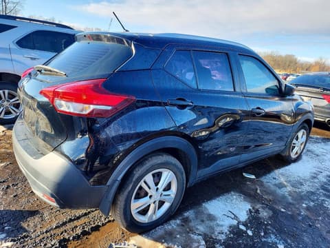 2019 Nissan Kicks, VIN 3N1CP5CU9KL529962. Фото 3 з 6 з аукціону Copart. Каталог авто зі США OpenDataCar.