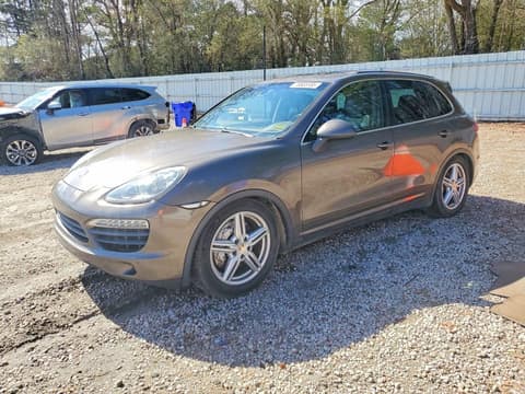 2012 Porsche Cayenne, VIN WP1AE2A27CLA91108. Фото 1 з 6 з аукціону Copart. Каталог авто зі США OpenDataCar.