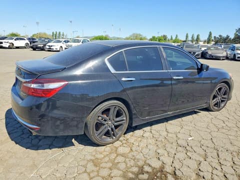 2017 Honda Accord, VIN 1HGCR2F58HA256069. Фото 3 из 6 с аукциона Copart. Каталог авто из США OpenDataCar.