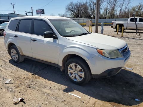 2013 Subaru Forester, VIN JF2SHAAC3DH438083. Zdjęcie 4 z 6 z aukcji Copart. Katalog aut z USA OpenDataCar.