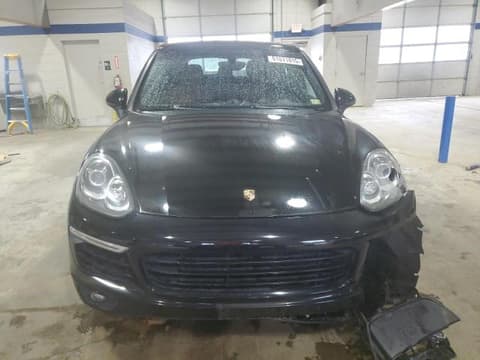 2017 Porsche Cayenne, VIN WP1AA2A27HKA86824. Фото 5 з 6 з аукціону Copart. Каталог авто зі США OpenDataCar.