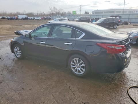 2018 Nissan Altima, VIN 1N4AL3AP8JC478617. Zdjęcie 2 z 6 z aukcji Copart. Katalog aut z USA OpenDataCar.