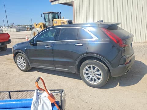 2022 Cadillac XT4, VIN 1GYAZAR46NF163899. Zdjęcie 2 z 6 z aukcji Copart. Katalog aut z USA OpenDataCar.