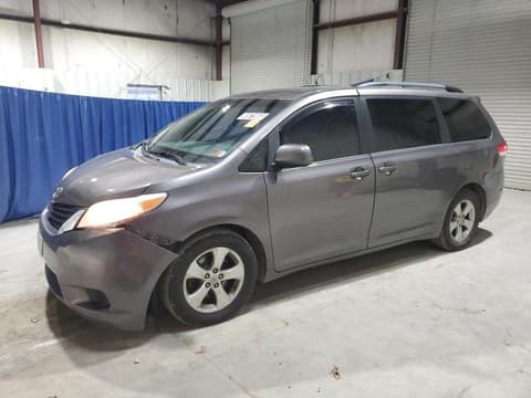 2014 Toyota Sienna, VIN 5TDKK3DC9ES515043. Фото 1 з 6 з аукціону Copart. Каталог авто зі США OpenDataCar.