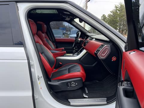 2019 Land rover Range Rover Sport, VIN SALWV2SVXKA814291. Photo 5 of 6 from Copart auction. OpenDataCar US salvage catalog.