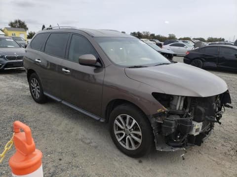 2016 Nissan Pathfinder, VIN 5N1AR2MN7GC634809. Фото 4 з 6 з аукціону Copart. Каталог авто зі США OpenDataCar.