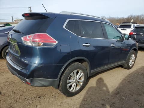 2015 Nissan Rogue, VIN 5N1AT2MV4FC823269. Фото 3 з 6 з аукціону Copart. Каталог авто зі США OpenDataCar.