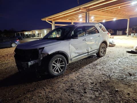 2017 Ford Explorer, VIN 1FM5K7D86HGB37824. Фото 1 з 6 з аукціону Copart. Каталог авто зі США OpenDataCar.