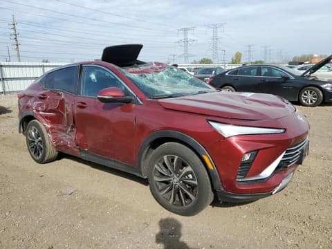 2024 Buick Envista, VIN KL47LAE25RB000335. Фото 4 з 6 з аукціону Copart. Каталог авто зі США OpenDataCar.