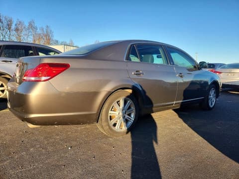 2006 Toyota Avalon, VIN 4T1BK36B56U131211. Zdjęcie 3 z 6 z aukcji Copart. Katalog aut z USA OpenDataCar.