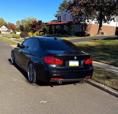 2015 Bmw motorrad 335i, VIN WBA3B9C59FJ466285. Фото 3 з 6 з аукціону Copart. Каталог авто зі США OpenDataCar.