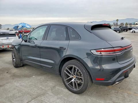 2024 Porsche Macan, VIN WP1AA2A50RLB15439. Фото 2 з 6 з аукціону Copart. Каталог авто зі США OpenDataCar.