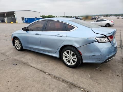 2015 Chrysler 200, VIN 1C3CCCABXFN712604. Фото 2 з 6 з аукціону Copart. Каталог авто зі США OpenDataCar.