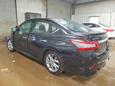 2015 Nissan Sentra, VIN 3N1AB7AP2FY254703. Фото 2 з 6 з аукціону Copart. Каталог авто зі США OpenDataCar.