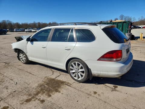 2014 Volkswagen Jetta, VIN 3VWML7AJ3EM615586. Фото 2 з 6 з аукціону Copart. Каталог авто зі США OpenDataCar.