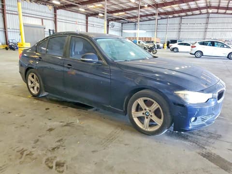 2013 Bmw 3 Series, VIN WBA3C1C57DK104123. Фото 4 з 6 з аукціону Copart. Каталог авто зі США OpenDataCar.
