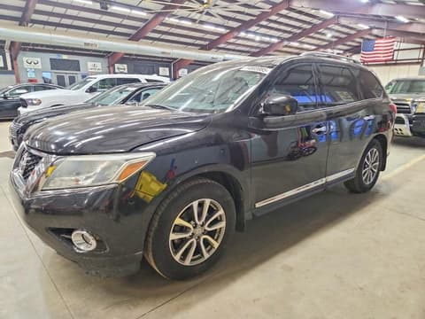 2016 Nissan Pathfinder, VIN 5N1AR2MNXGC636246. Фото 1 з 6 з аукціону Copart. Каталог авто зі США OpenDataCar.