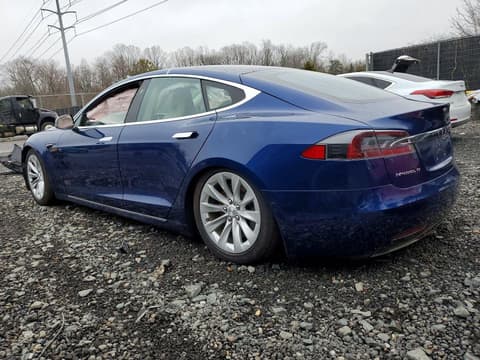 2019 Tesla Model S, VIN 5YJSA1E29KF305944. Zdjęcie 2 z 6 z aukcji Copart. Katalog aut z USA OpenDataCar.