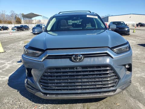 2025 Toyota Highlander, VIN 5TDAAAB55SS071243. Фото 5 з 6 з аукціону Copart. Каталог авто зі США OpenDataCar.