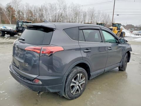 2017 Toyota RAV4, VIN 2T3BFREV6HW687296. Фото 3 з 6 з аукціону Copart. Каталог авто зі США OpenDataCar.