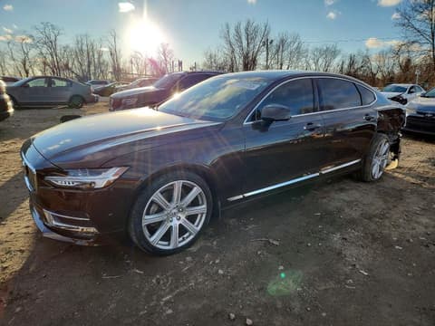 2018 Volvo S90, VIN LVY992MLXJP004877. Фото 1 з 6 з аукціону Copart. Каталог авто зі США OpenDataCar.