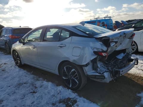 2024 Nissan Versa, VIN 3N1CN8FV0RL816371. Фото 2 з 6 з аукціону Copart. Каталог авто зі США OpenDataCar.