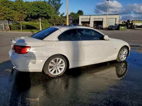 2011 Bmw 3 Series, VIN WBADX7C50BE261001. Фото 3 з 6 з аукціону Copart. Каталог авто зі США OpenDataCar.