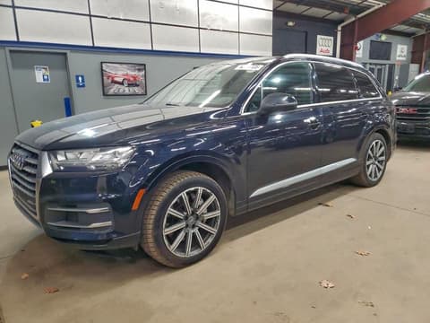 2017 Audi Q7, VIN WA1LAAF7XHD021957. Фото 1 из 6 с аукциона Copart. Каталог авто из США OpenDataCar.
